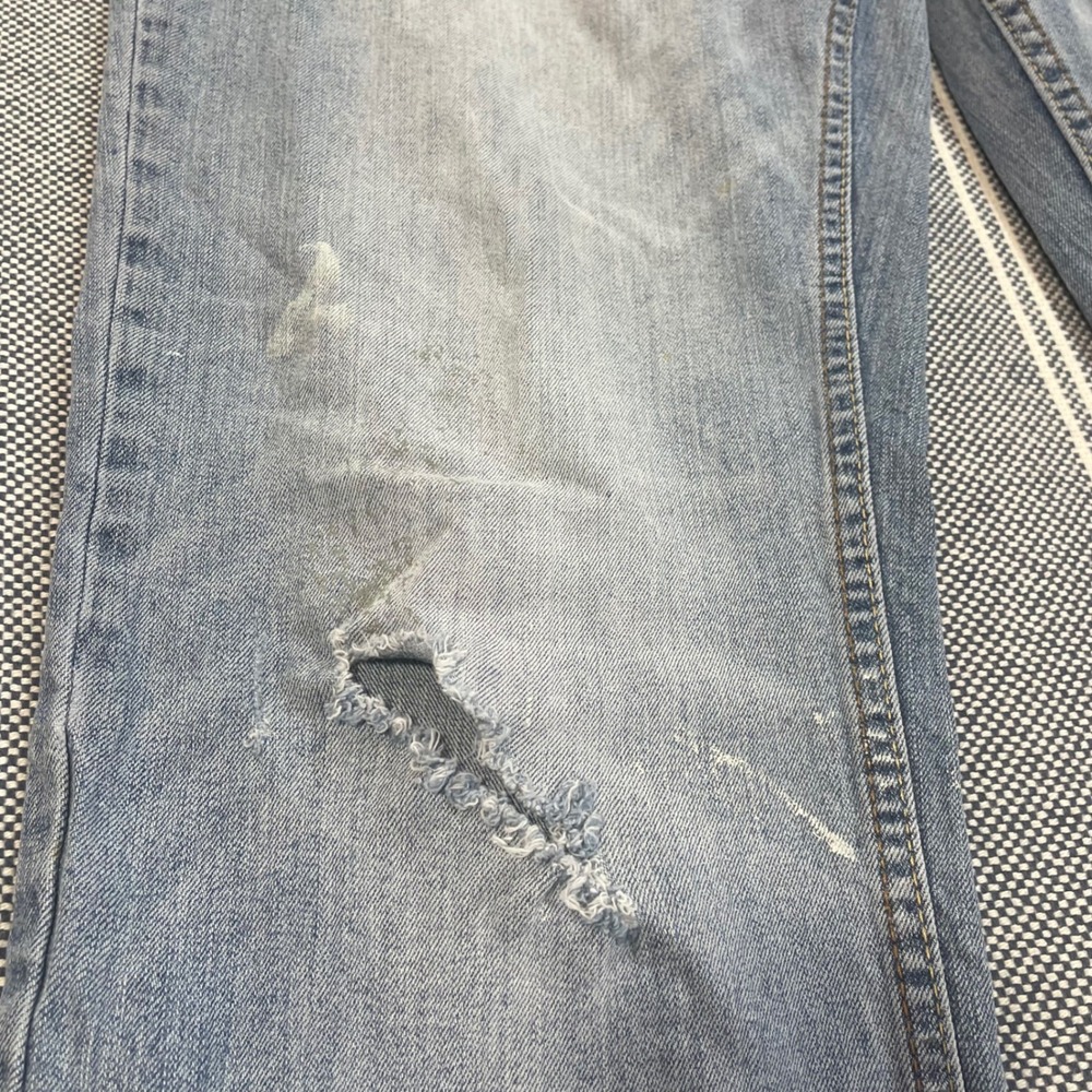 Unionbay Mens Distressed Straight Leg Jeans 34x34 (Fit 34x33) Stained - Picture 14 of 16